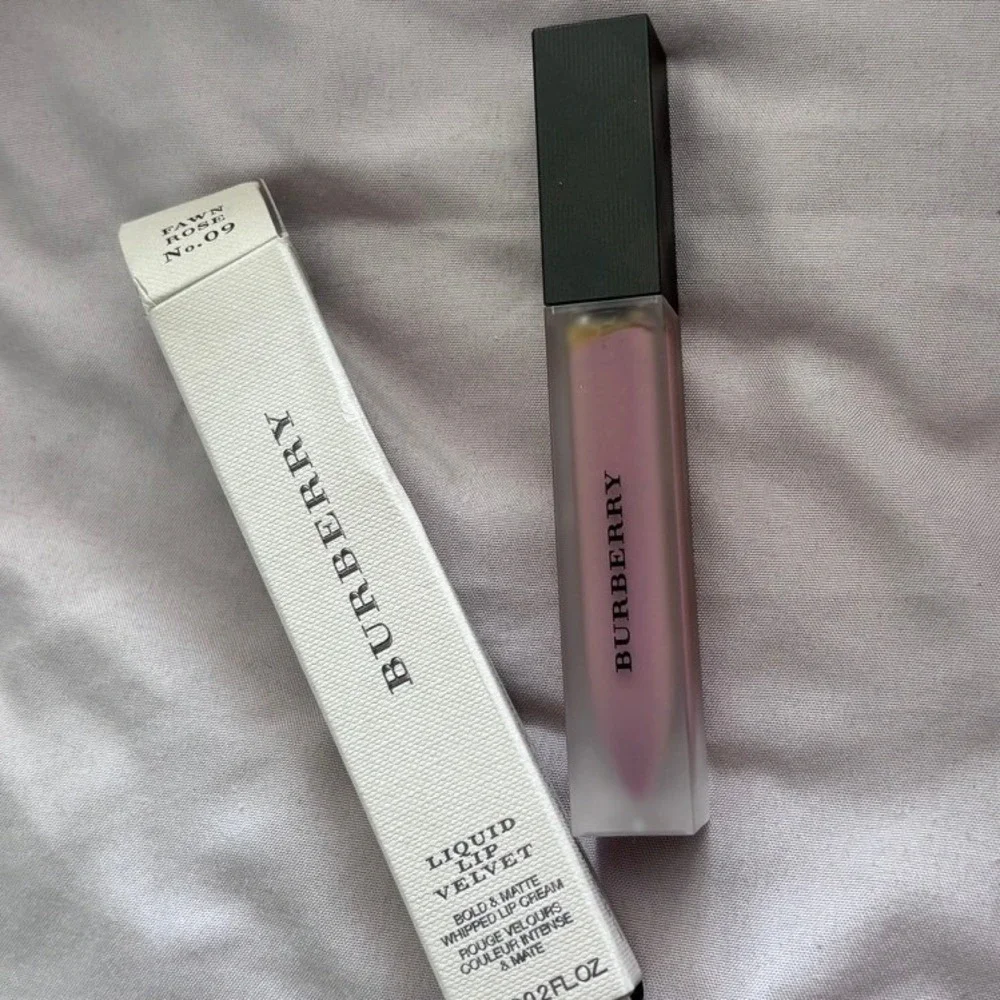 Burberry Liquid Lip Velvet Matte Whipped Lip Cream Fawn Rose No. 09 6ml New Box